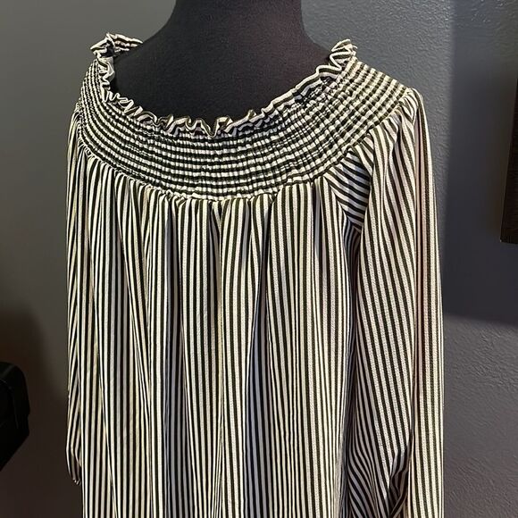 Ces Femme deep olive stripe smocked ruffle neckline lace hem lined midi. Large - Picture 7 of 8
